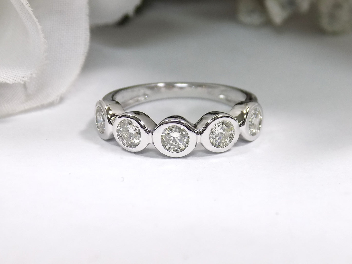 1.00ct TW Natural 5-Stone Bezel Set Round Brilliant Diamond Band in 14K Yellow Gold