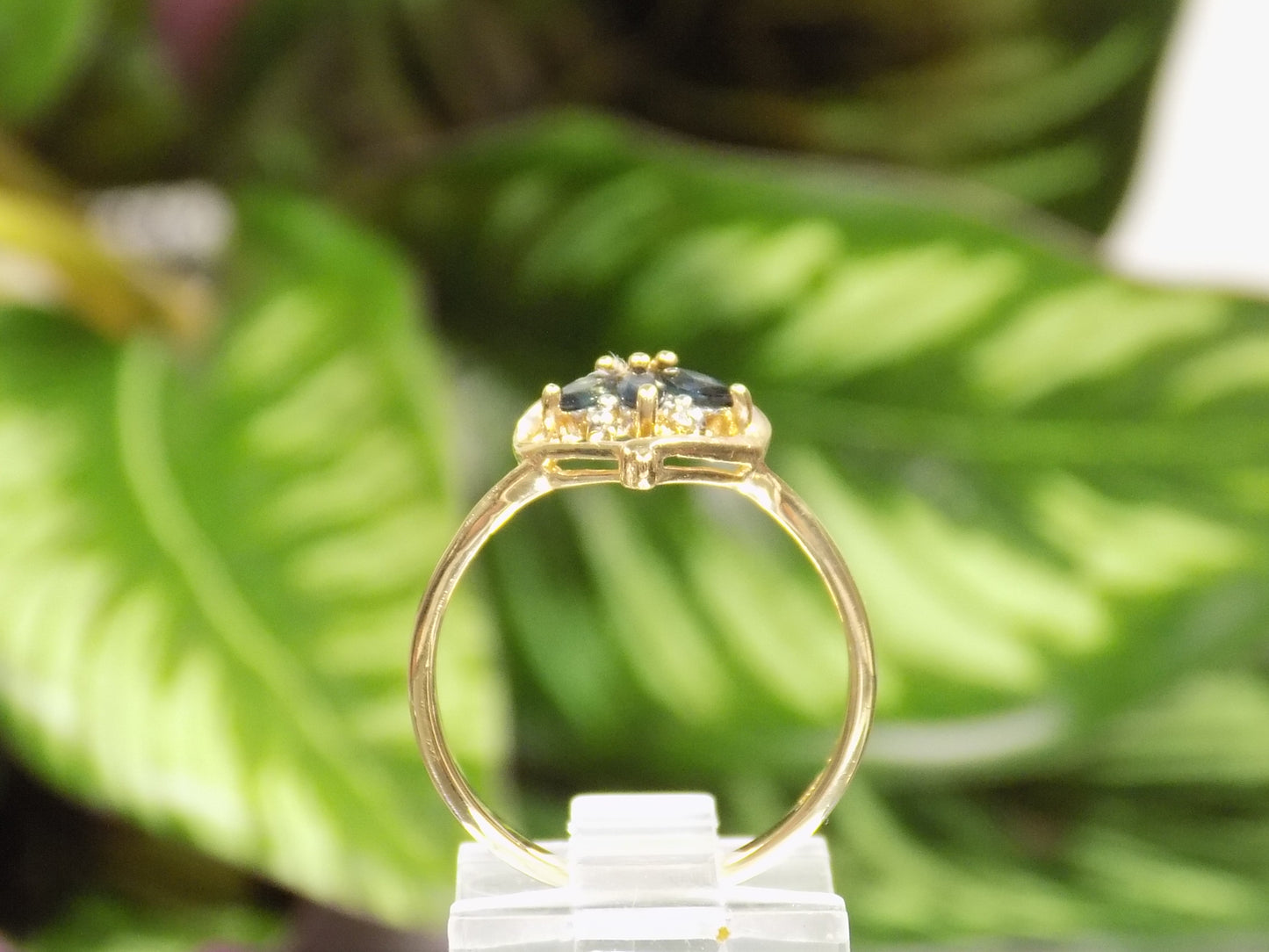 Small Estate Genuine London Blue Topaz & Diamond Heart Shape Ring in 10K Yellow Gold from our Estate Collection - Like New Condition