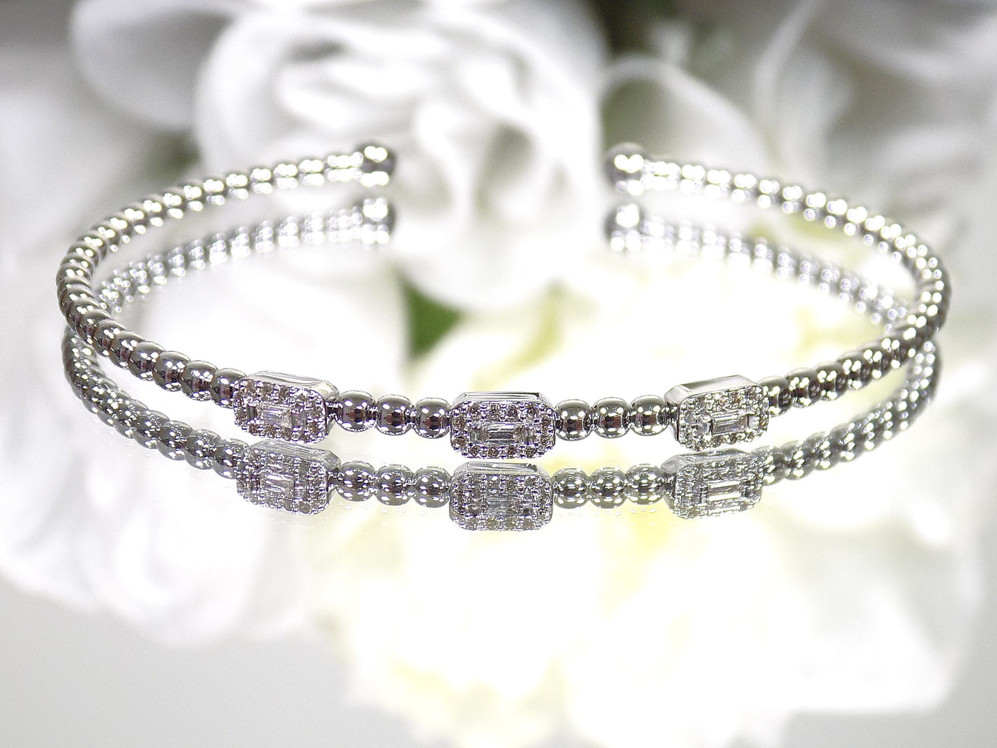 Women's .25ct TW Natural Diamond Twist Flex Bangle in 10K Yellow Gold - Diamond Cuff Bracelet