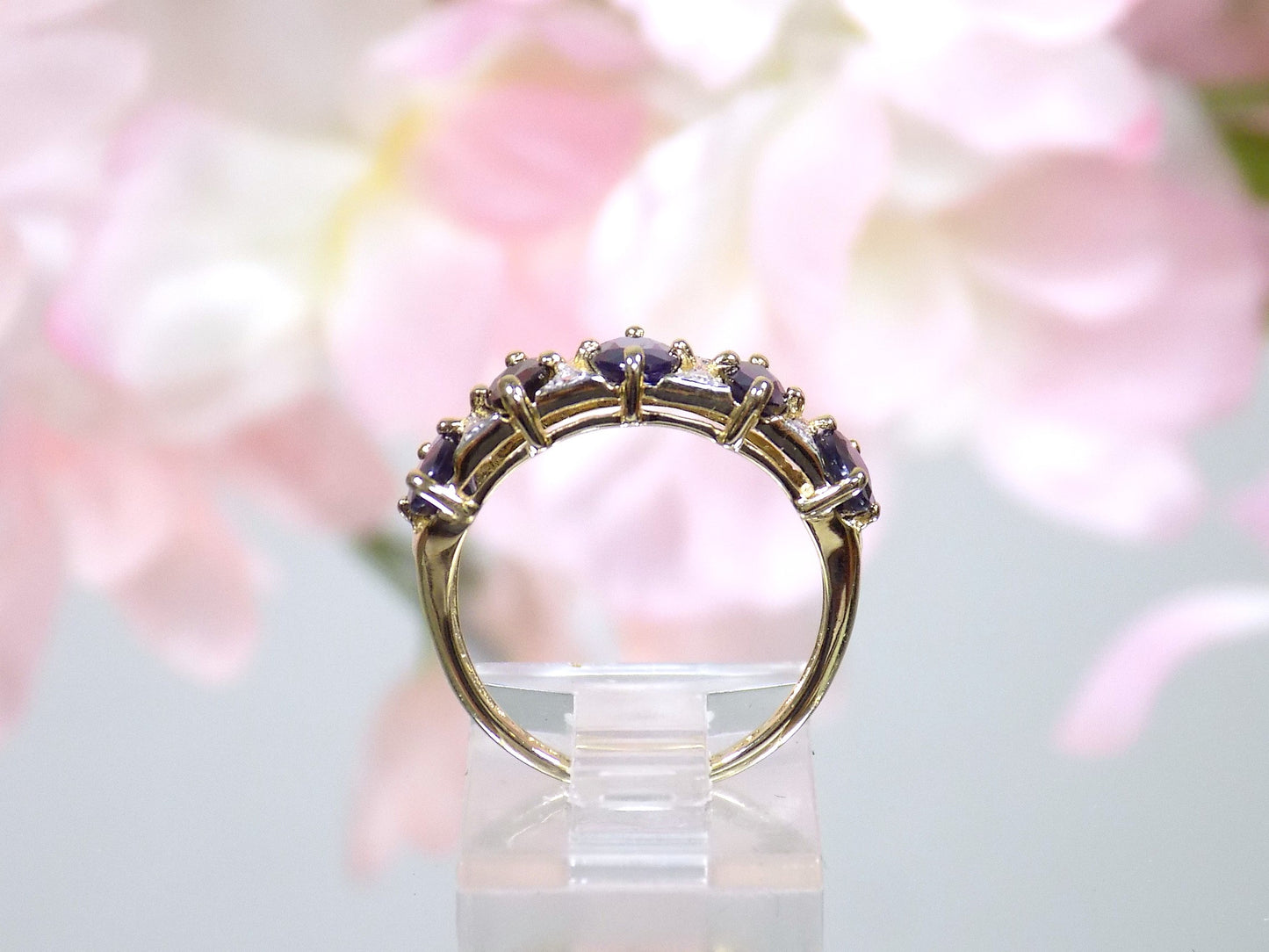 2.05ct TW Estate Natural Sapphire & Diamond Band in 10K Yellow Gold - Like Brand New