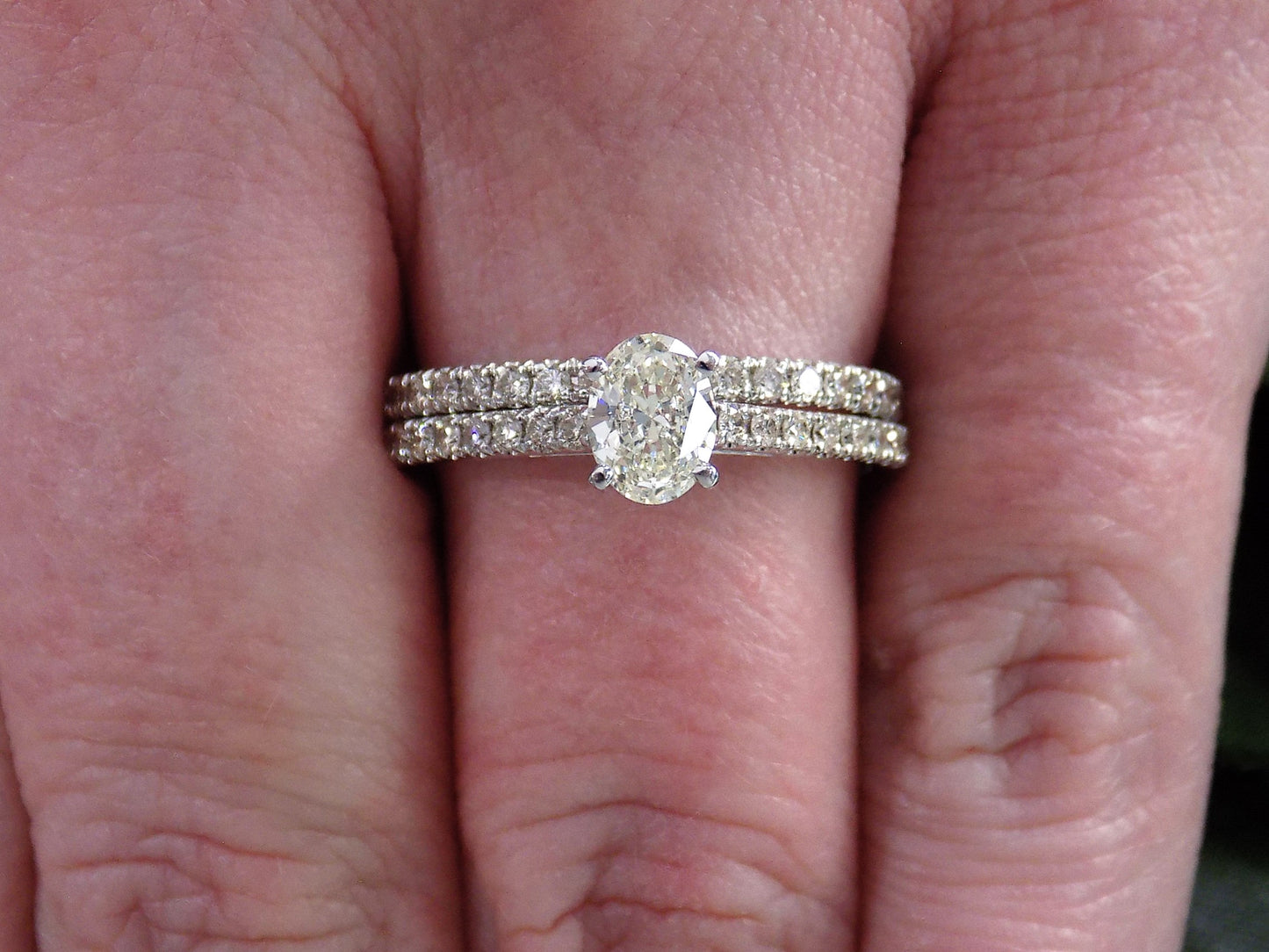 Women's 1.02ct TW 2-Piece Natural Oval Shape Diamond Wedding Set - Engagement Ring w/ Matching Band in 14K White Gold