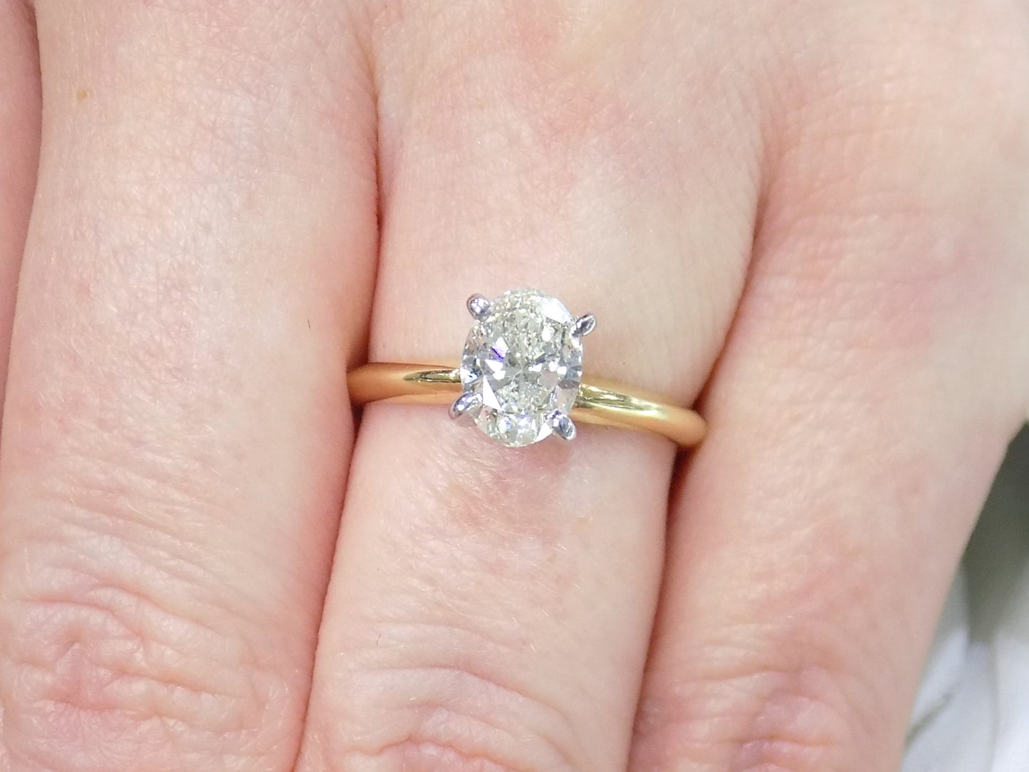 1.03ct Very Nice Natural Oval Shape Diamond Solitaire in 14K Yellow Gold Tiffany Style Solitaire with White Gold Head