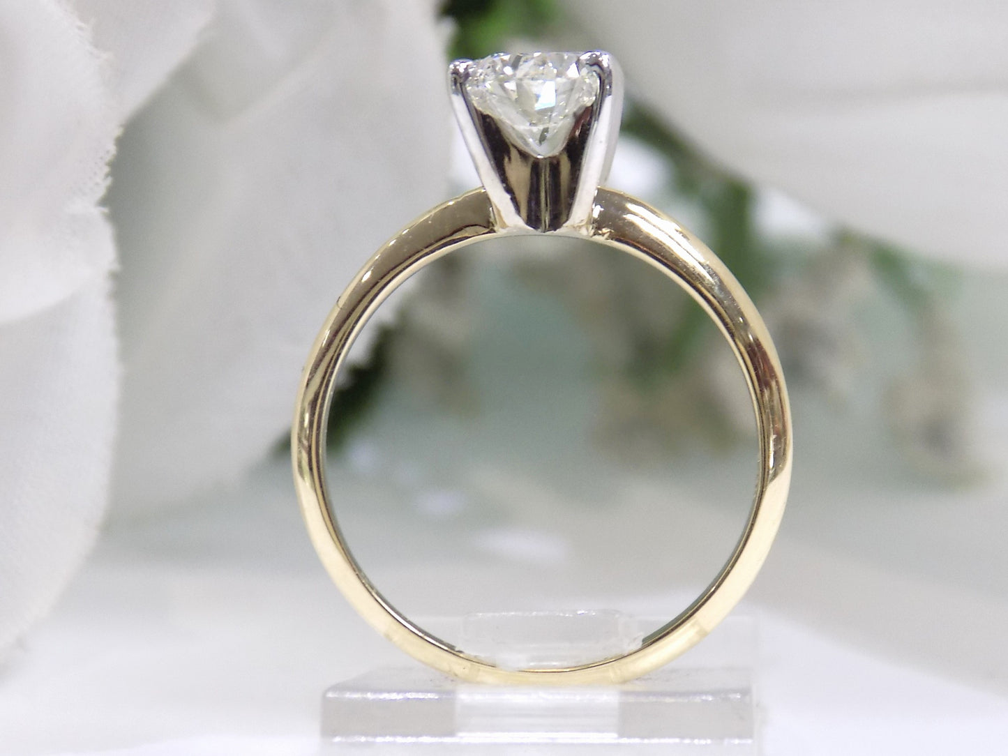 1.03ct Very Nice Natural Oval Shape Diamond Solitaire in 14K Yellow Gold Tiffany Style Solitaire with White Gold Head