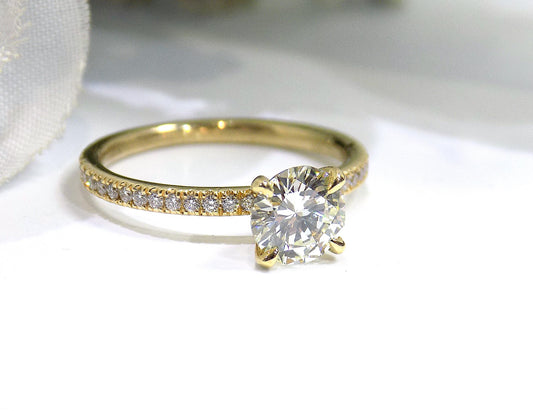 1.25ct TW Natural Round Brilliant Diamond Engagement Ring with a 1.02ct Round Center in 14K Yellow Gold