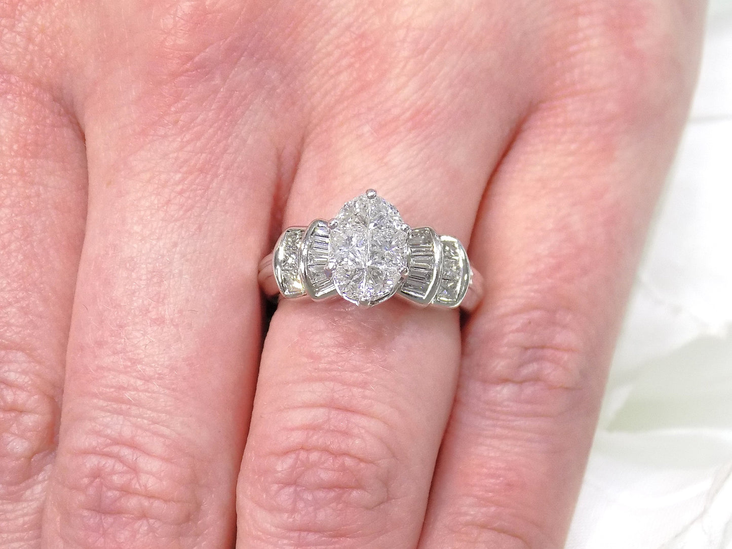 1.50ct Estate Oval Shape Invisible Set Natural Diamond Ring in 14K White Gold - Like New Condition