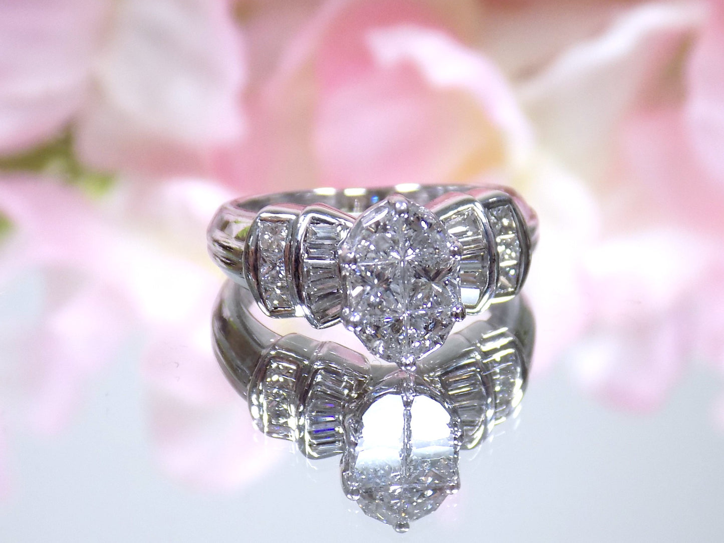 1.50ct Estate Oval Shape Invisible Set Natural Diamond Ring in 14K White Gold - Like New Condition