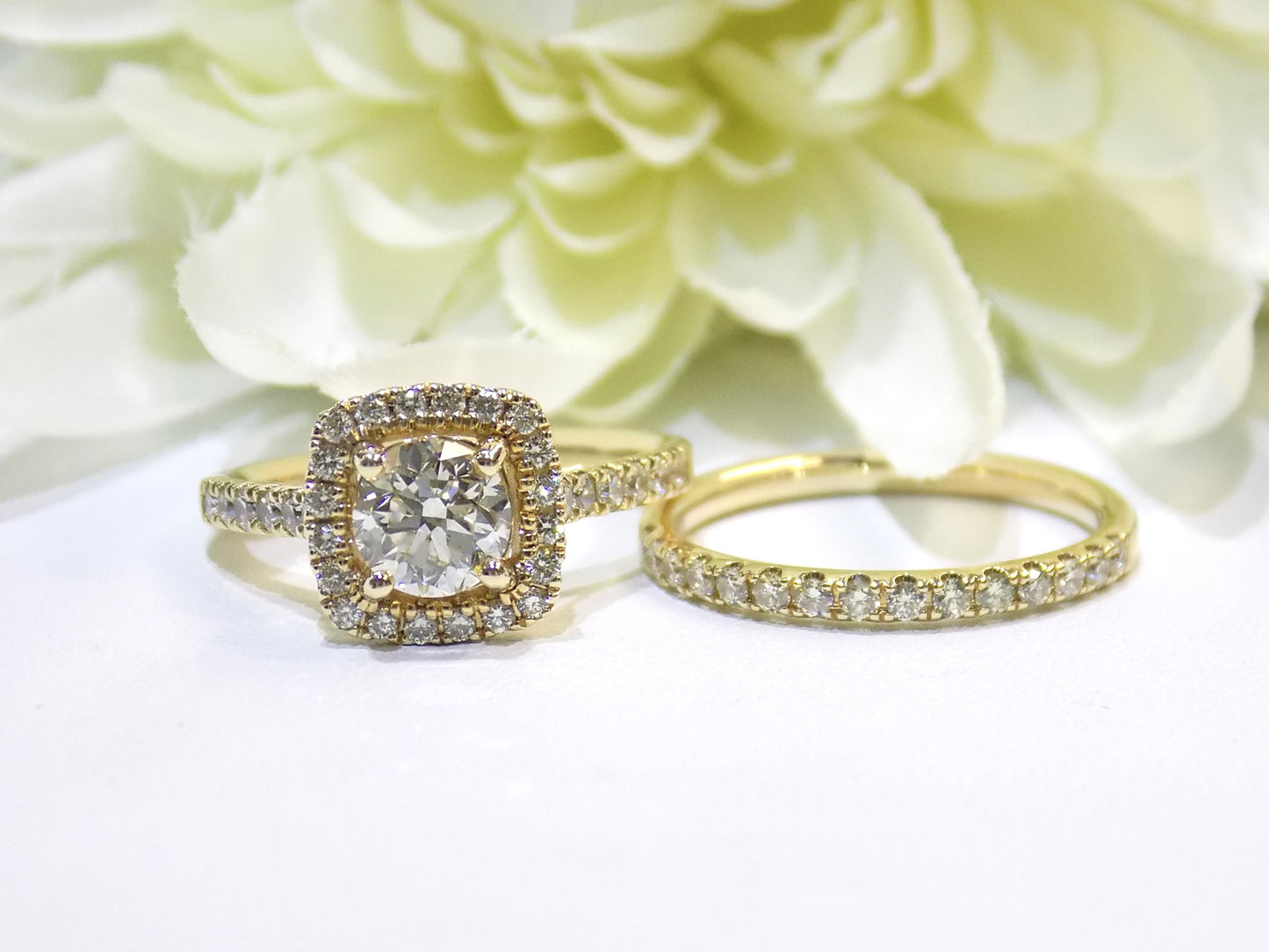 1.77ct TW Natural Round Brilliant Halo Style Diamond Wedding Set with a 1.02ct Round Center in 14K Yellow Gold (Matching Band Included)