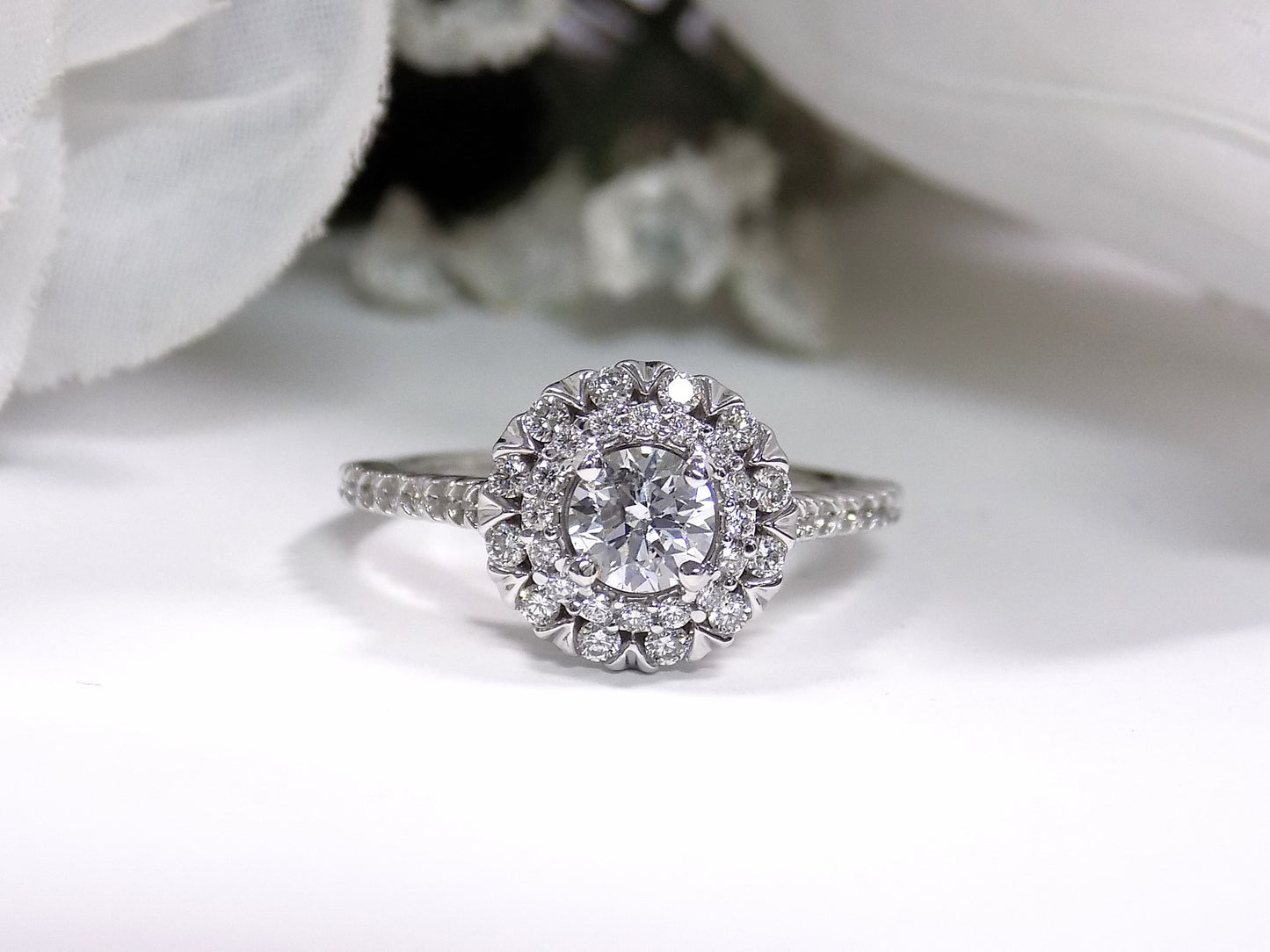 Women's 1ct TW Double Halo Flowery Natural Round Diamond Engagement Ring or Cocktail Ring in 14K White Gold