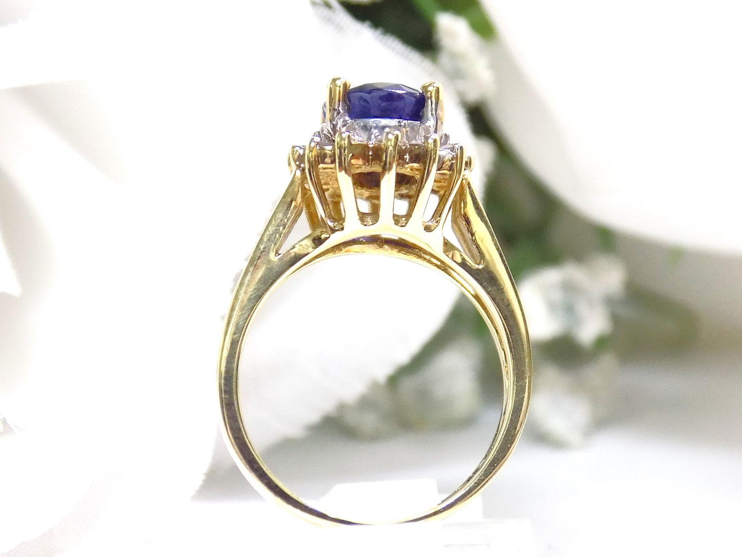 3.50ct TW Genuine LeVian Estate Oval Shape Sapphire & Diamond Ring in 14K Yellow Gold