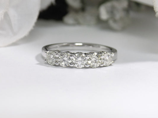 1.0.1ct TW Natural 5-Stone Round Brilliant Diamond Anniversary Band in Solid 14K White Gold
