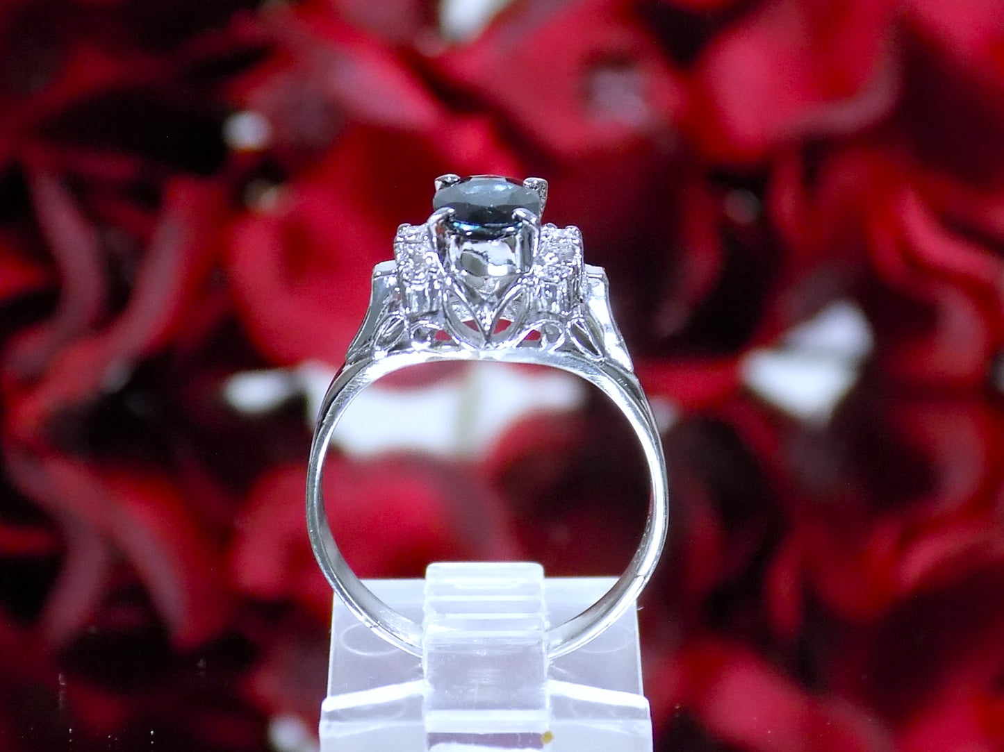 Vintage Oval Shape Natural Sapphire & Diamond Ring .89ct TW in 900 Platinum - Like New Condition