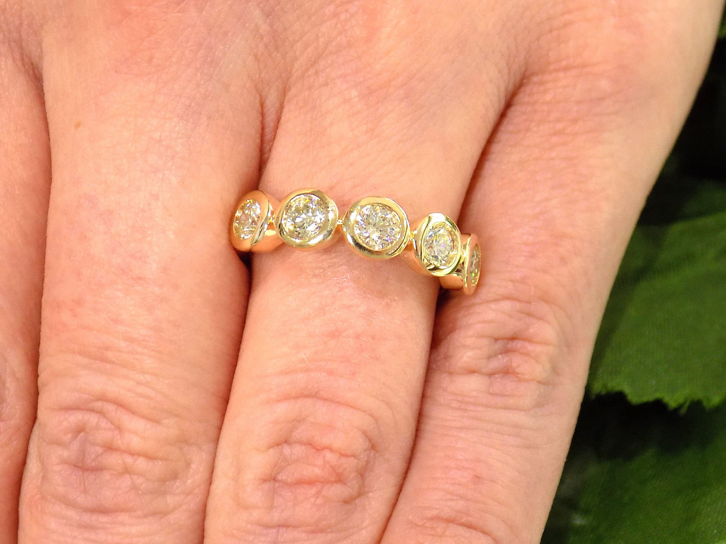 1.00ct TW Natural 5-Stone Bezel Set Round Brilliant Diamond Band in 14K Yellow Gold