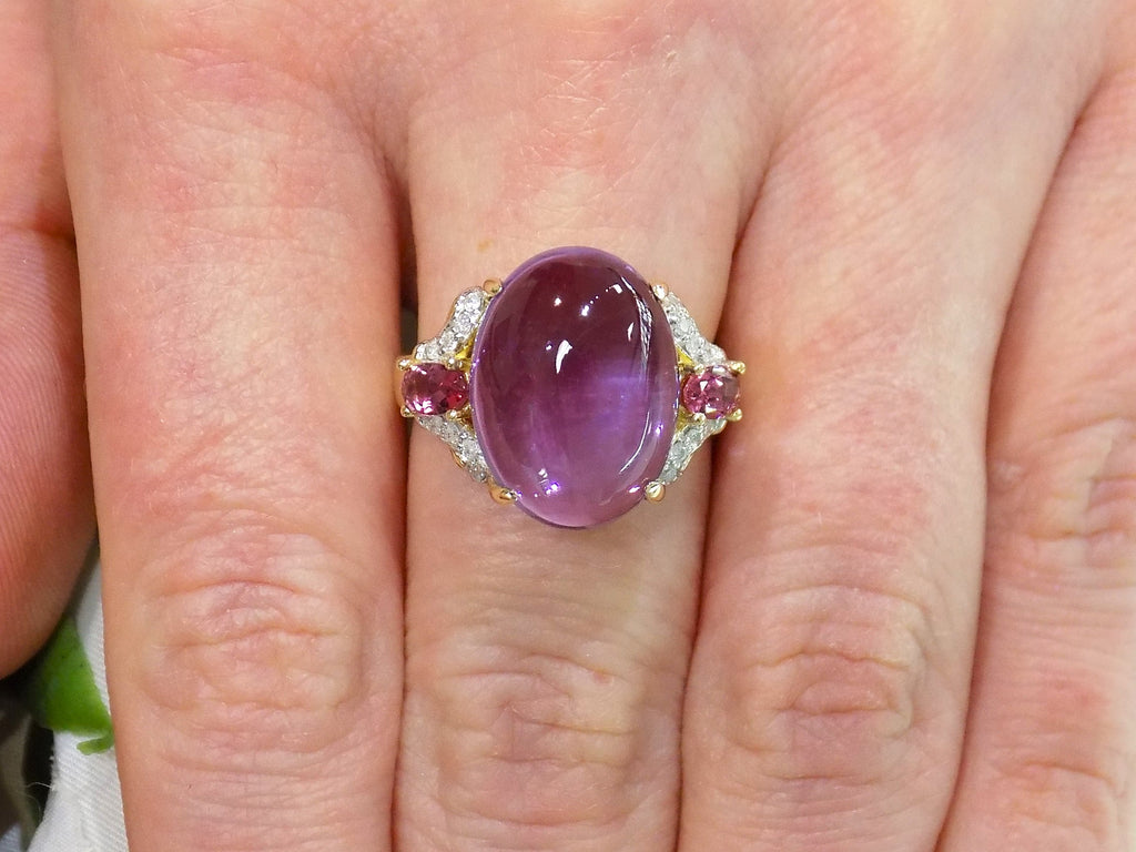 Women's 11.56ct Natural Oval Shape Cabochon Amethyst with Pink Tourmaline & Diamond Accents in 10K