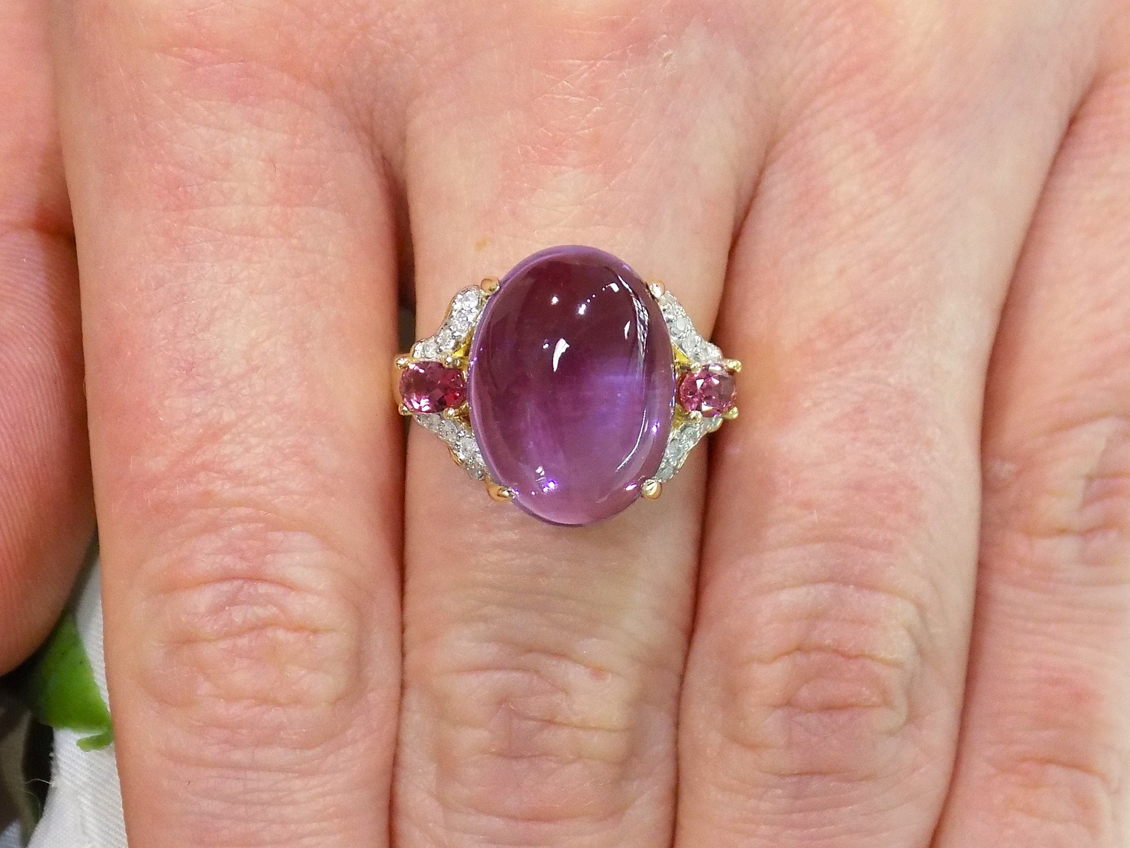 Women's 11.56ct Natural Oval Shape Cabochon Amethyst with Pink Tourmaline & Diamond Accents in 10K