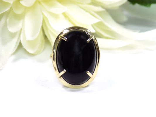 Vintage Cabochon Oval Shape Black Onyx Ring Prong Set in 14K Yellow Gold - Like New Condition