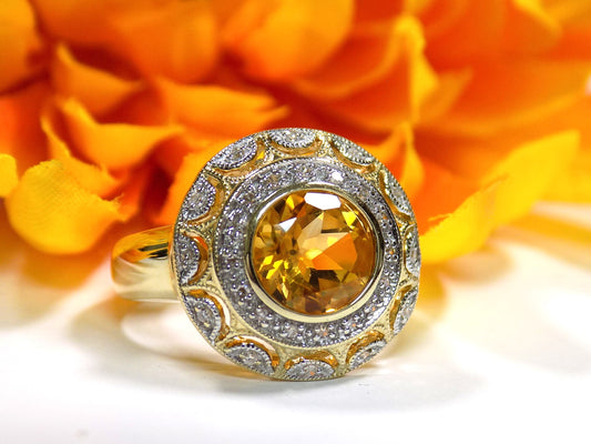 2ct TW Estate Genuine Citrine & Diamond Ring in 10K Yellow Gold - Like NEW!