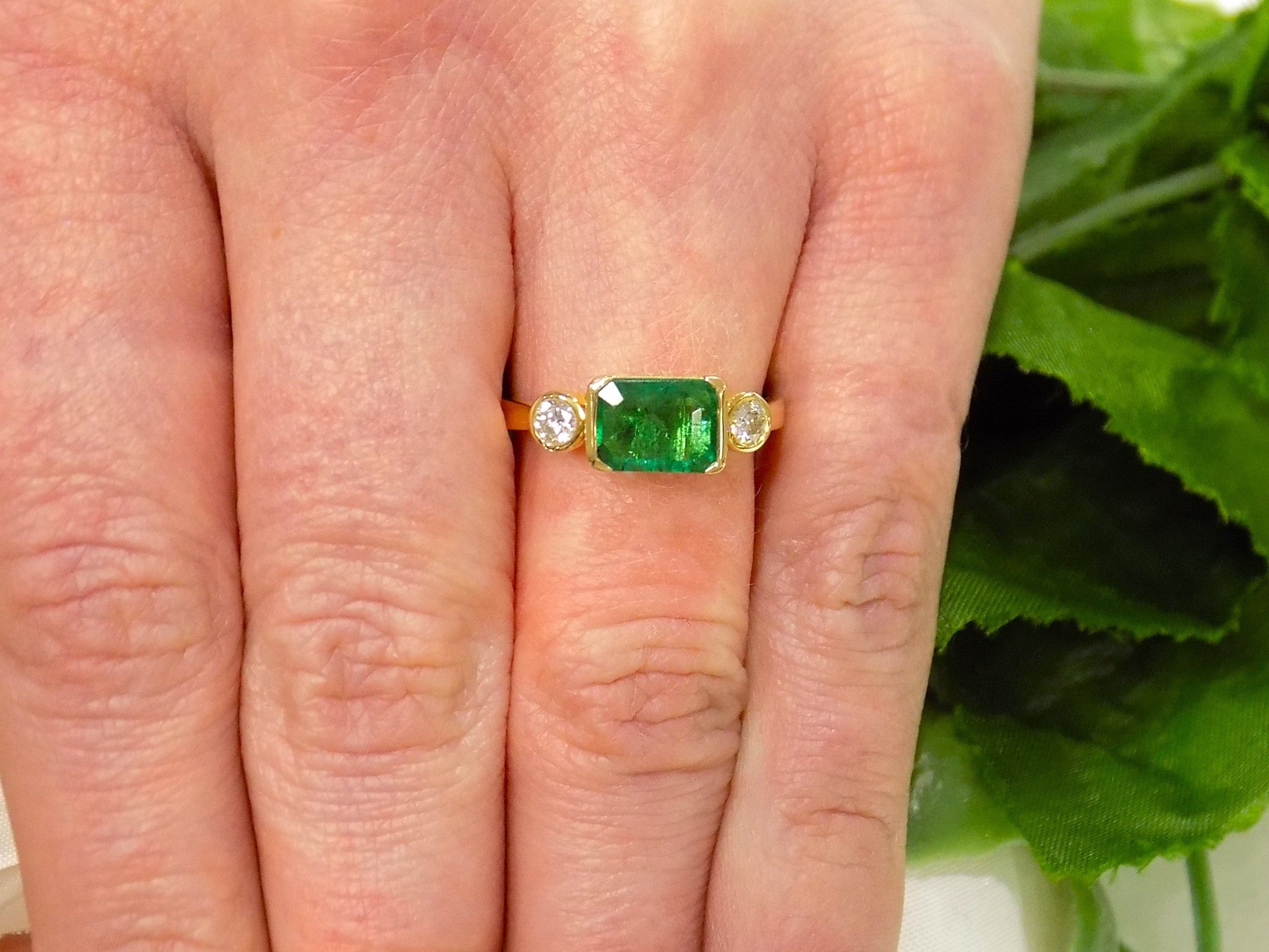 Women's 1.62ct TW Genuine Green Emerald East-West Set w/ Bezel Set Natural Round Diamond on Either Side in 14K Yellow Gold