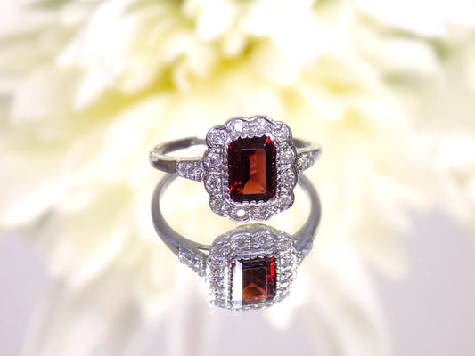 1.28ct TW Estate Bezel Set Natural Emerald Cut Garnet & Diamond Ring in 10K White Gold - Like NEW