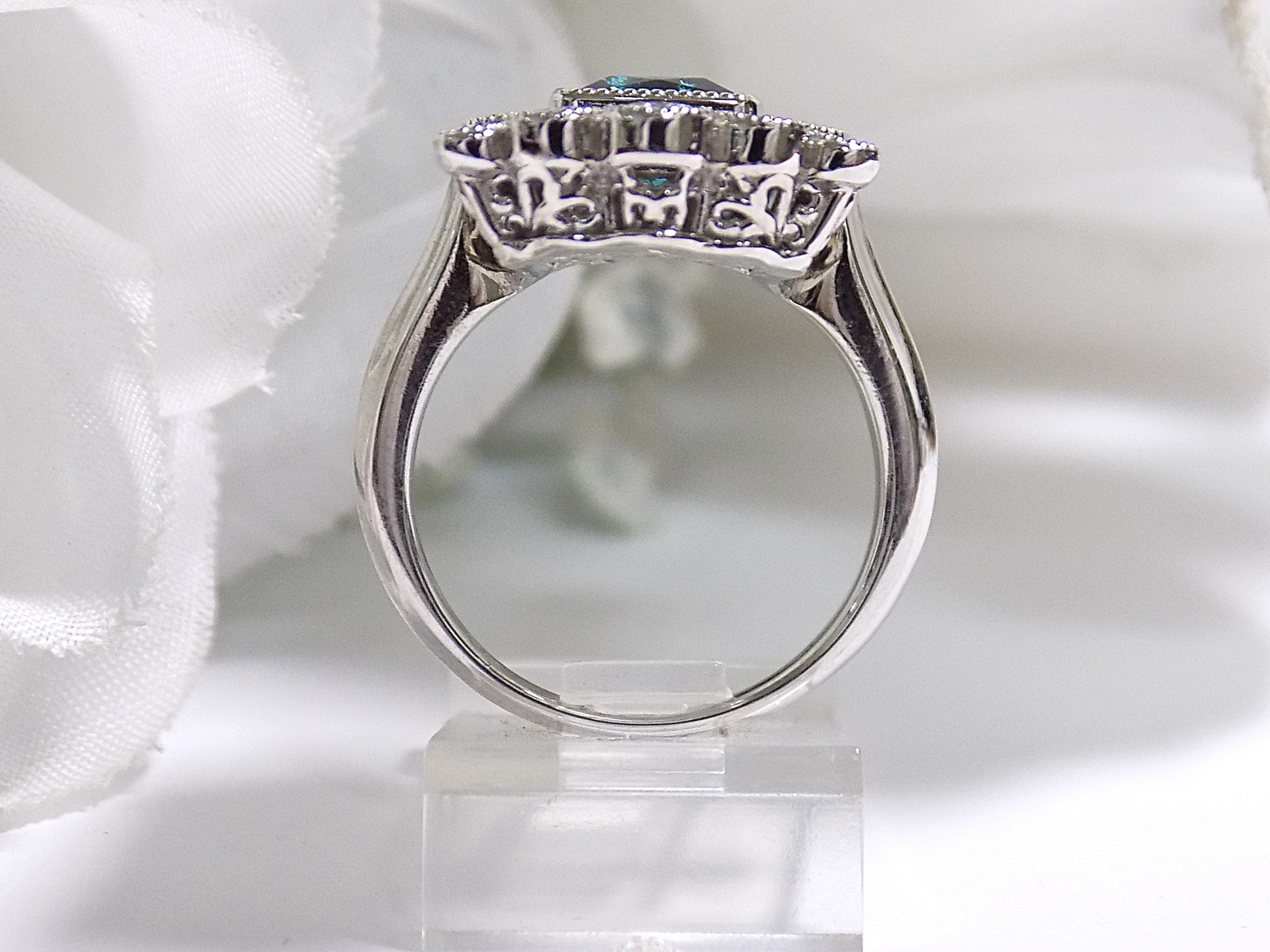 1.78ct Rare Vintage Custom Made Indicolite Tourmaline & Diamond Ring in 14K White Gold - Very Victorian Style - Like Brand NEW!