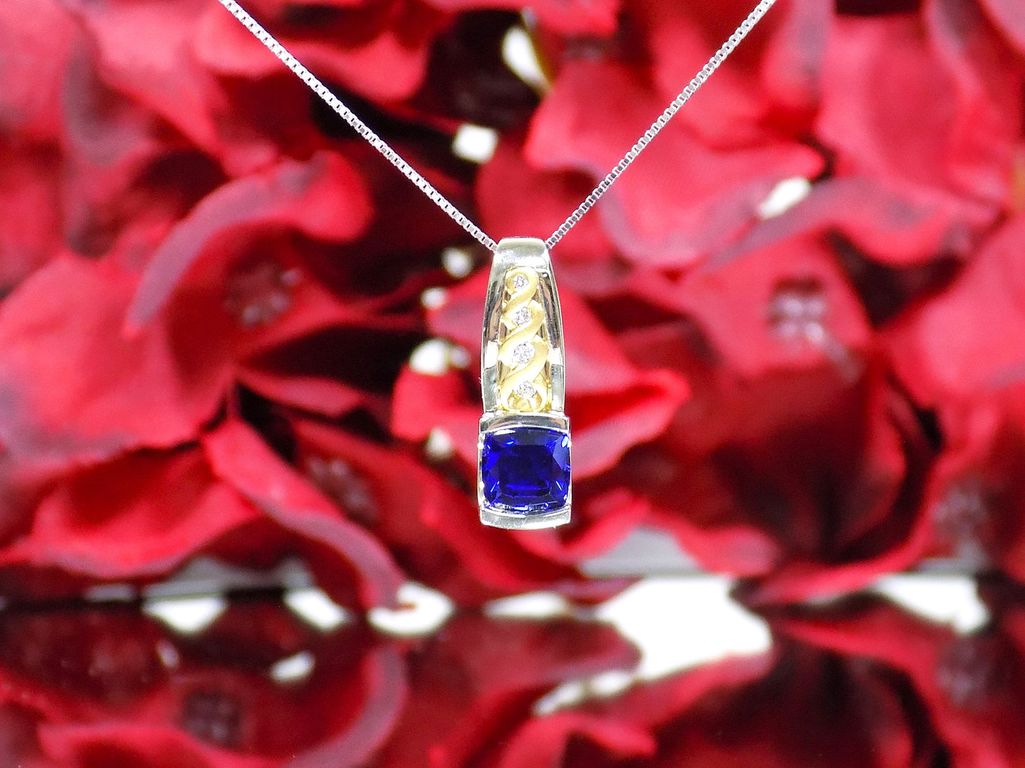 Estate 1.57ct TW Natural Tanzanite & Diamond Pendant or Necklace in 14K/22K 2-Tone White & Yellow Gold - Like New - has ER's & Ring to Match
