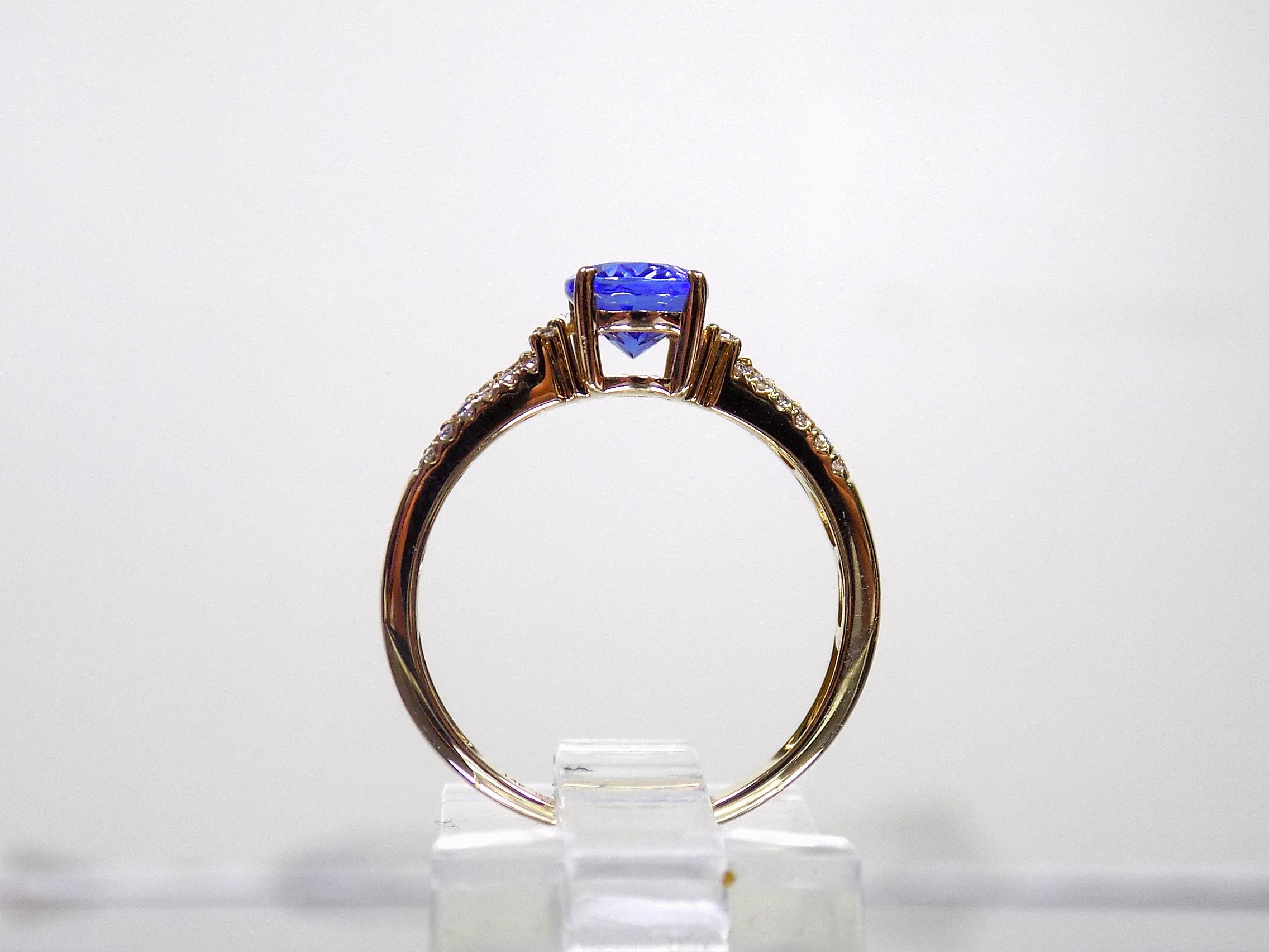 Women's 1.71ct TW Natural Oval Shape Tanzanite & Diamond Ring in 14K Yellow Gold - Straight Line Style