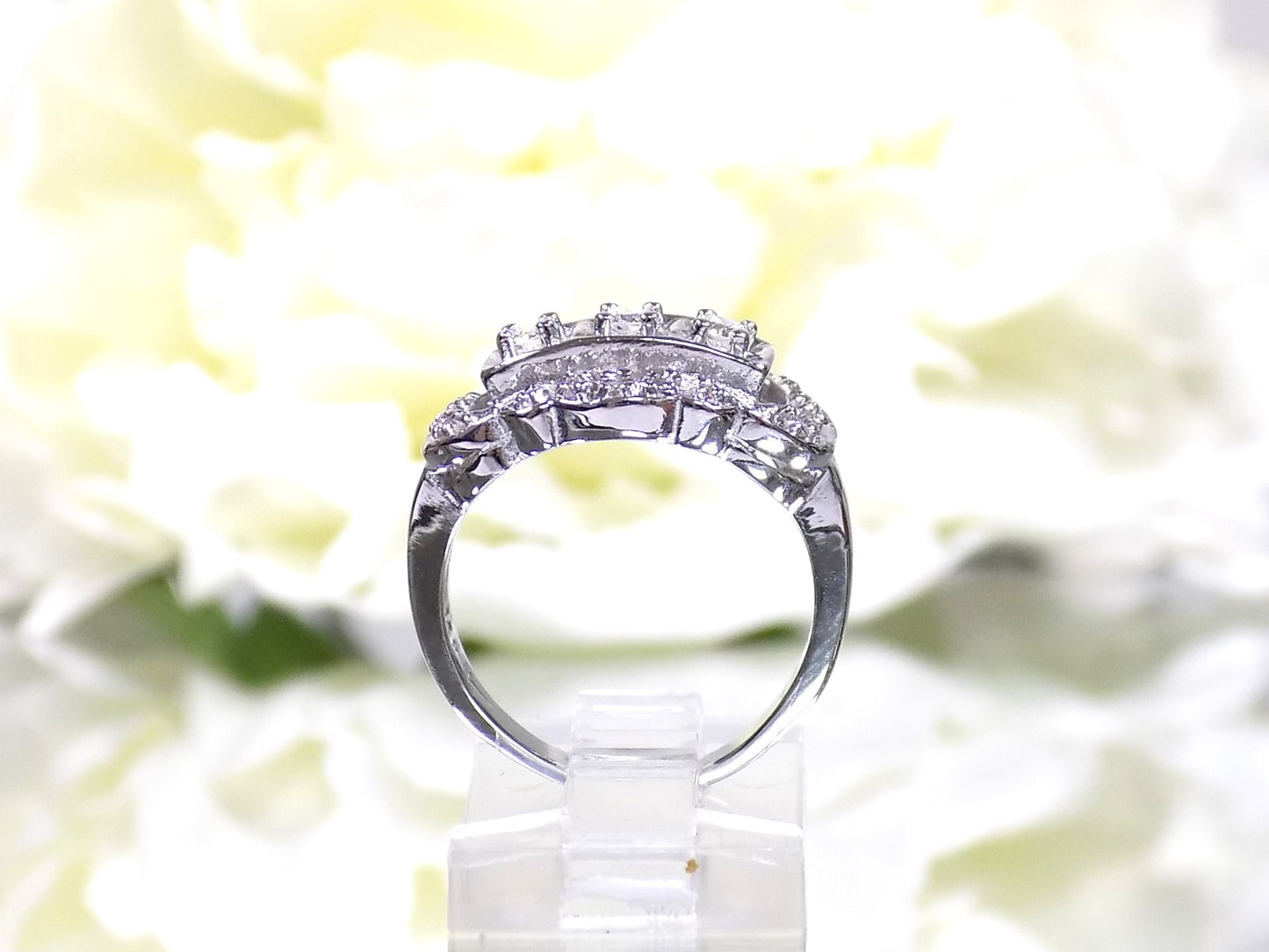 Vintage Princess Style Diamond Cluster Ring .25ct TW in 14K White Gold - Like New Condition